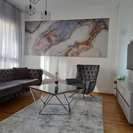 Appartement Luxury Kod Kafeterije 5 I Wabi Sabi *