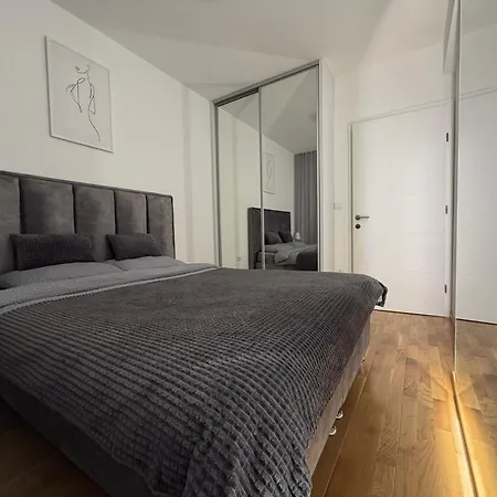 Luxury Kod Kafeterije 5 I Wabi Sabi 바냐루카